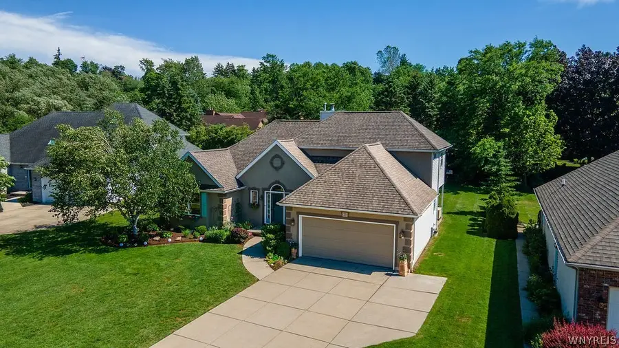 29 Brambly Court, Buffalo, NY 14221 - #2