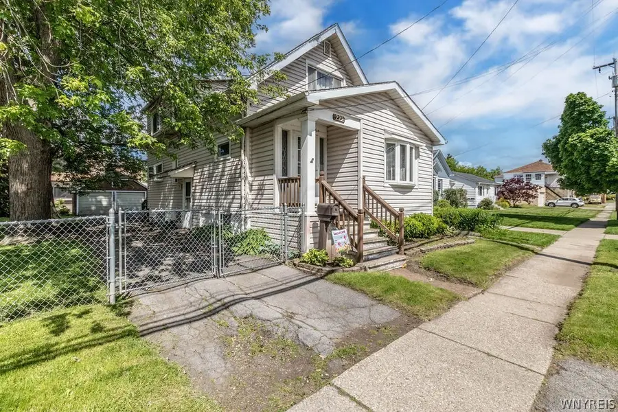 222 Helen Street, Cheektowaga, NY 14206 - #2