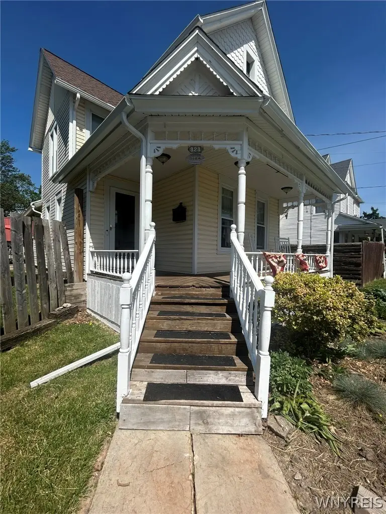 323 Church Street, Lockport, NY 14094 - #2