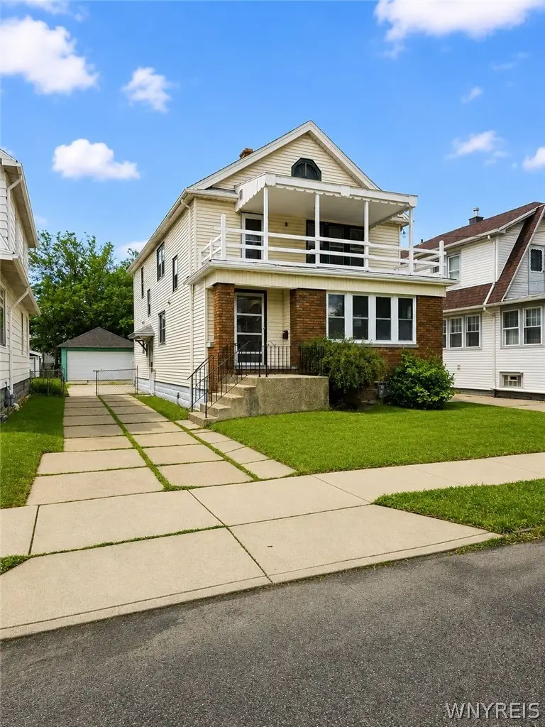 31 Dartmouth Avenue, Buffalo, NY 14215 - #3