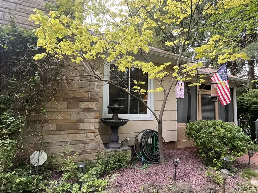 16 Parker Drive, Pittsford, NY 14534 - #3
