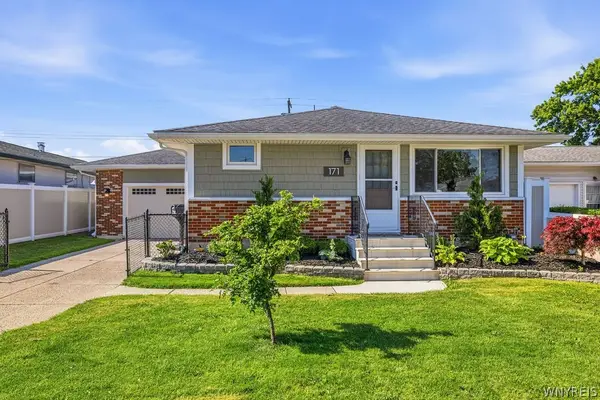 171 Poinciana Parkway, Buffalo, NY 14225