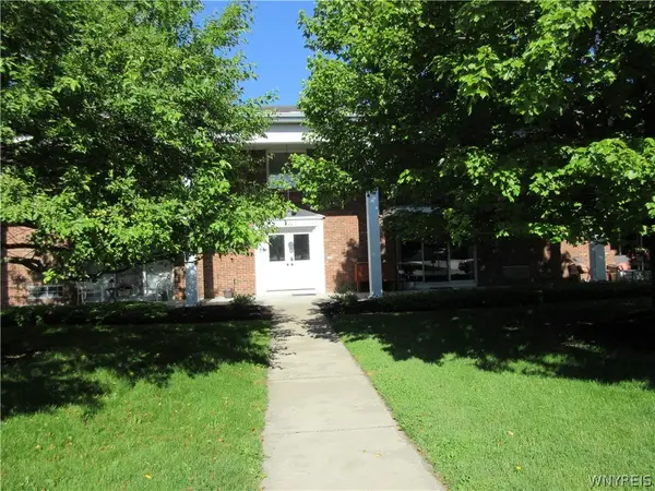 345 S Cayuga Road #A, Buffalo, NY 14221