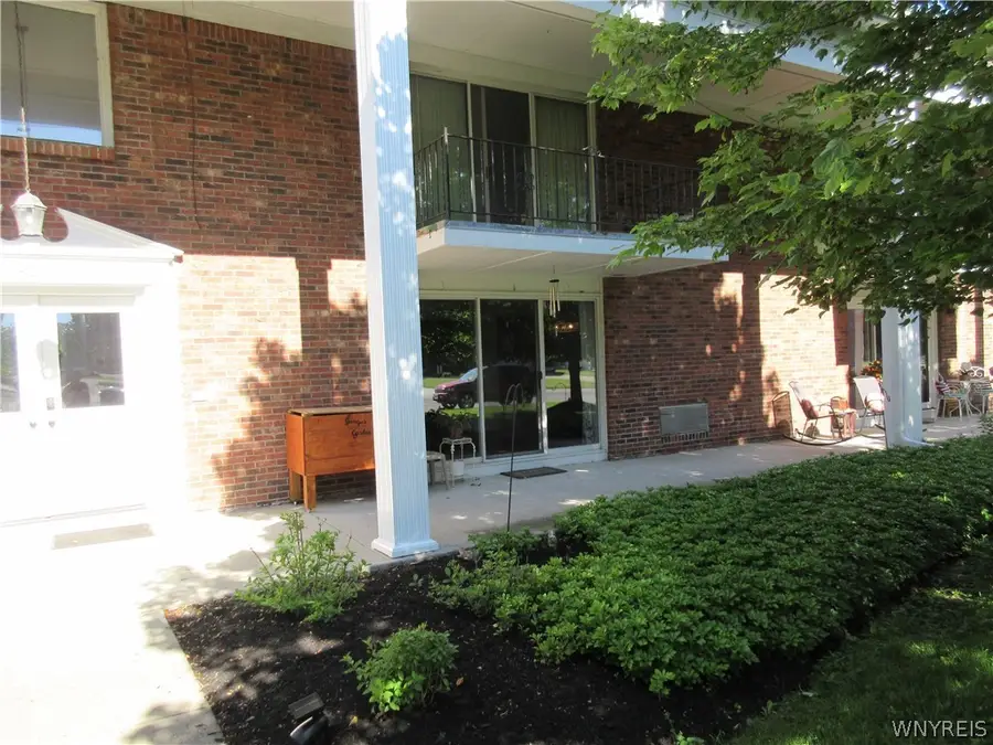 345 S Cayuga Road #A, Buffalo, NY 14221 - #2