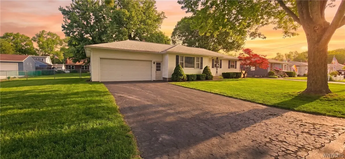 343 Summit Boulevard, North Tonawanda, NY 14120 - #1