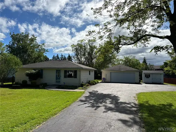 3777 Wolf Road, Hamburg, NY 14127
