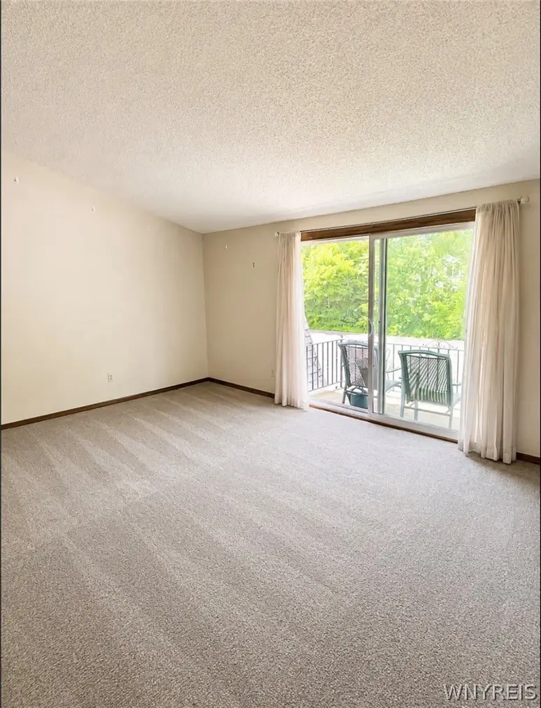 114B Foxberry Drive, Getzville, NY 14068 - #2