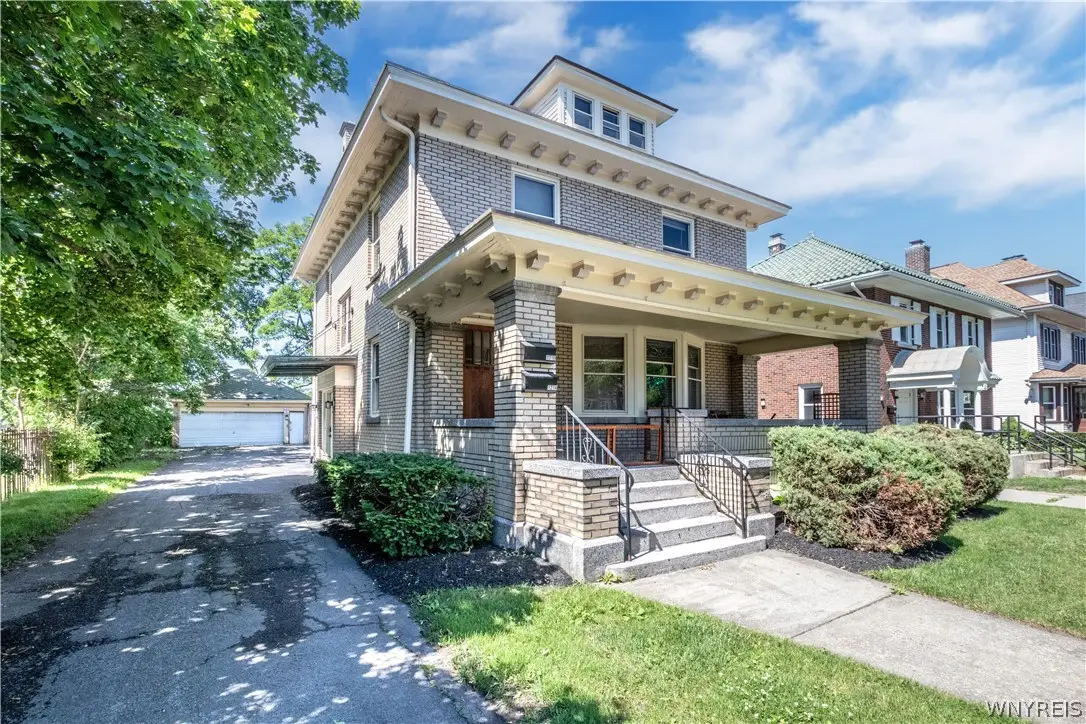 121 W Humboldt Parkway, Buffalo, NY 14214 - #1