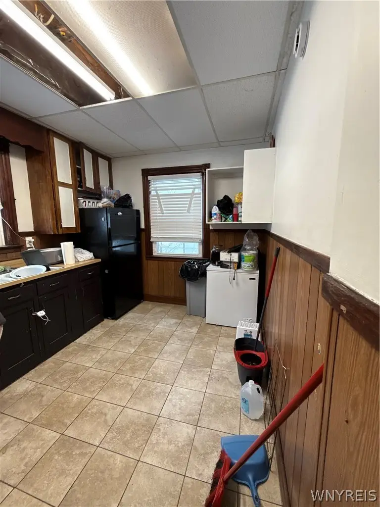 720 Monteagle Street, Niagara Falls, NY 14305 - #3