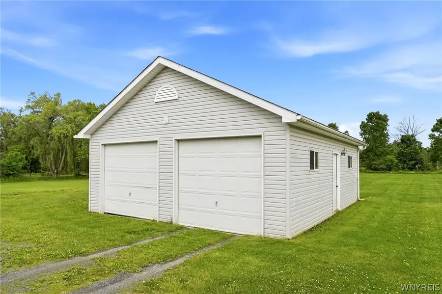 517 Lake Avenue, Lancaster, NY 14086 - #3