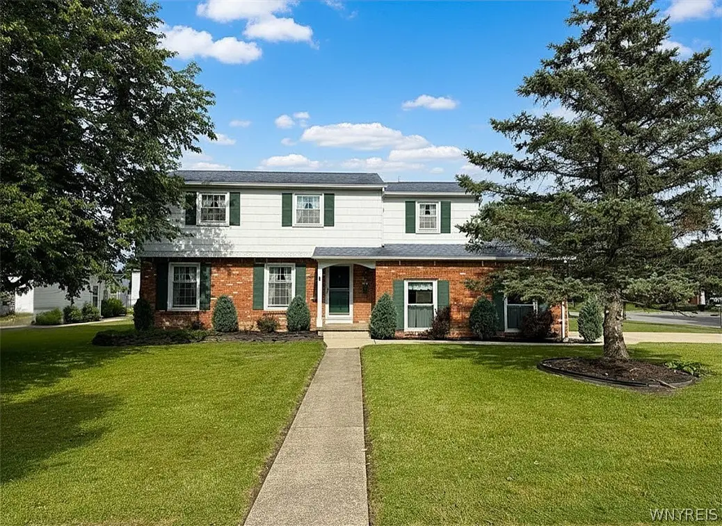 25 Foxpoint W, Buffalo, NY 14221 - #1