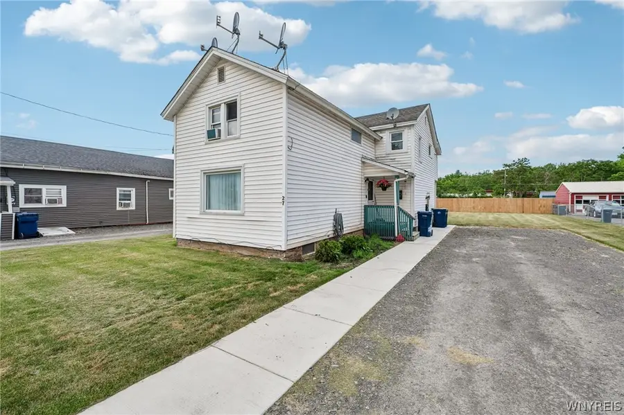 27 Porter Street, Lockport, NY 14094 - #2