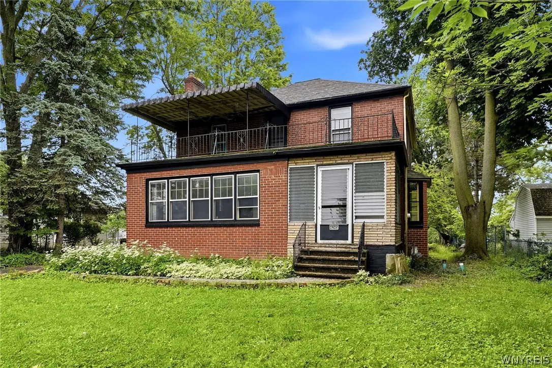 4245 Highland Parkway, Buffalo, NY 14219 - #1