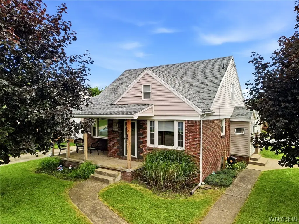 86 E Milnor Avenue, Buffalo, NY 14218 - #1