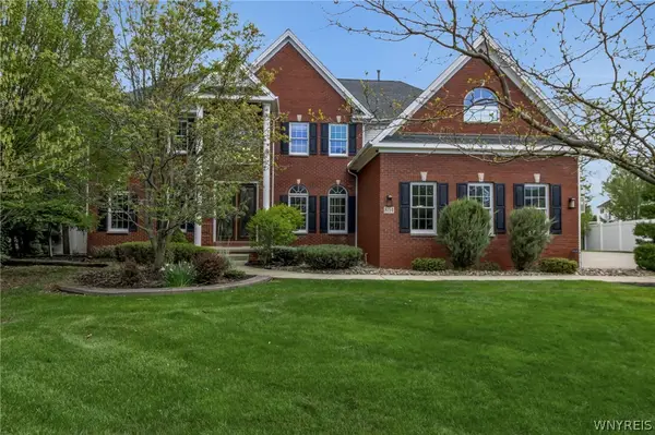 8154 Golden Oak Circle, Buffalo, NY 14221