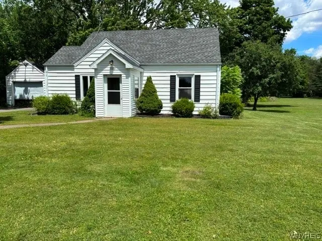10889 Maple Ridge Road, Medina, NY 14103 - #1