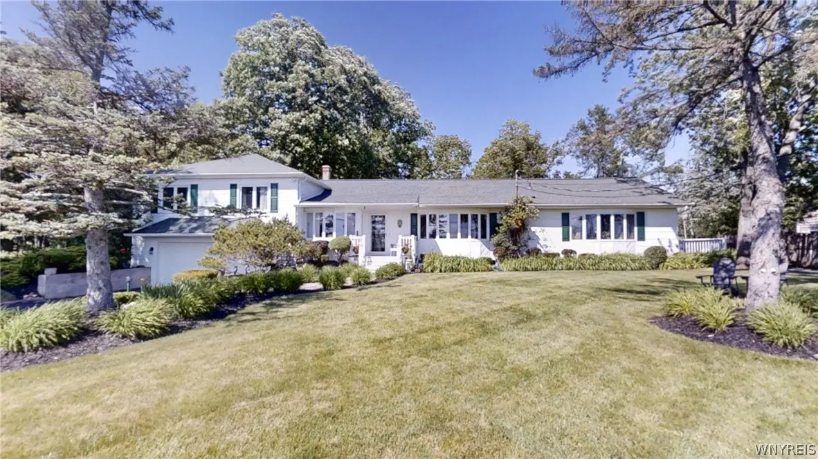 997 W River Road, Grand Island, NY 14072 - #1