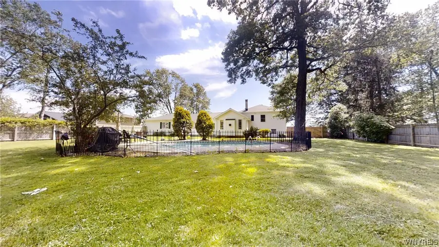 997 W River Road, Grand Island, NY 14072 - #3