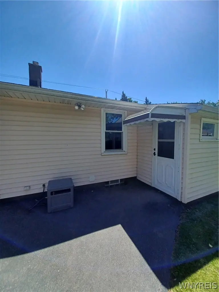 37 S Glidden Street, Buffalo, NY 14206 - #3