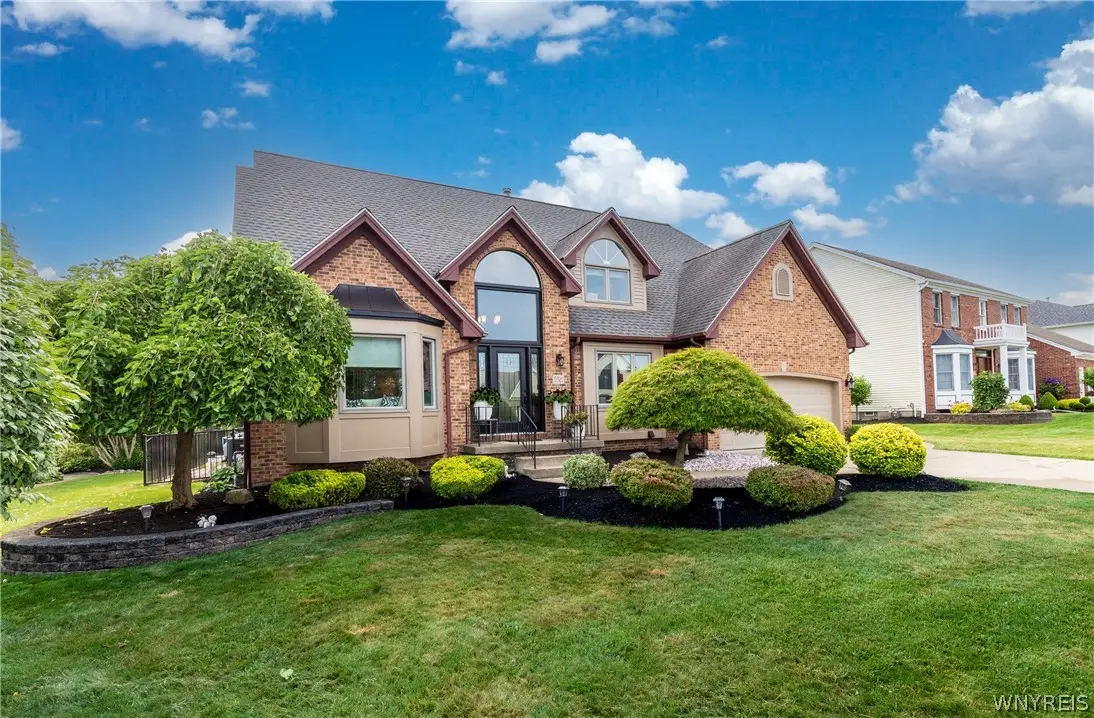 5521 Country Club Lane, Hamburg, NY 14075 - #1