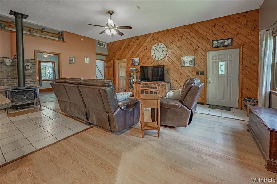 6064 Condren Road, Newfane, NY 14108 - #3