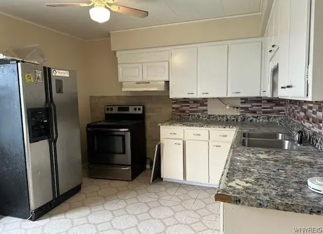 2409 Woodlawn Avenue, Niagara Falls, NY 14301 - #3