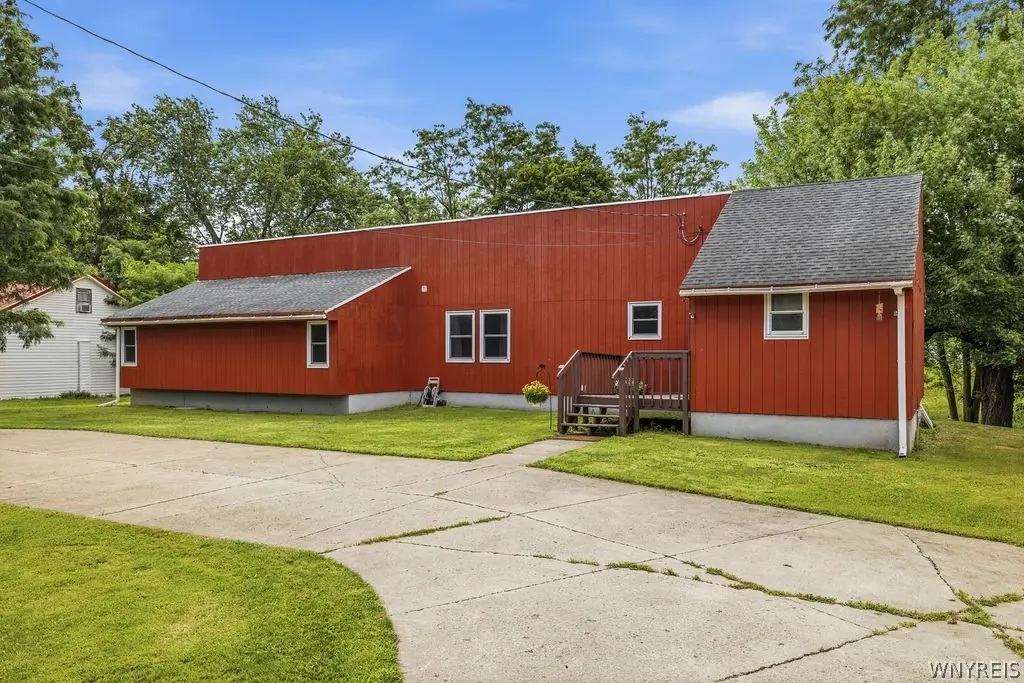 6550 Tonawanda Creek Road, Lockport, NY 14094 - #1