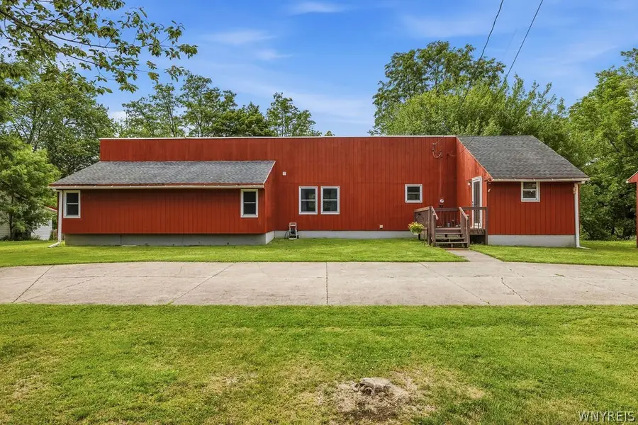 6550 Tonawanda Creek Road, Lockport, NY 14094 - #2