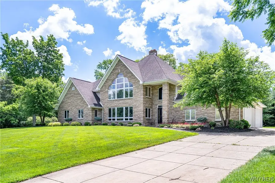 7845 Jewett Holmwood Road, Orchard Park, NY 14127 - #2