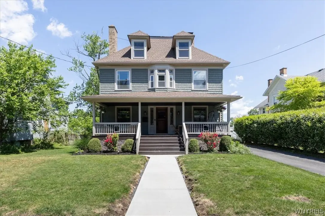 376 High Street, Lockport, NY 14094 - #1