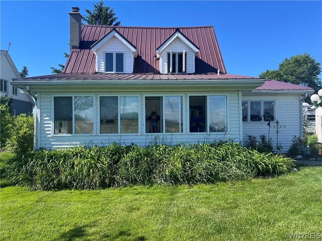 2655 Lake Road, Ransomville, NY 14131 - #1