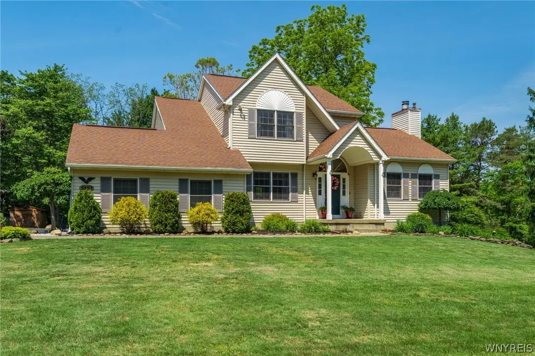 5550 Scherff Road, Orchard Park, NY 14127 - #1