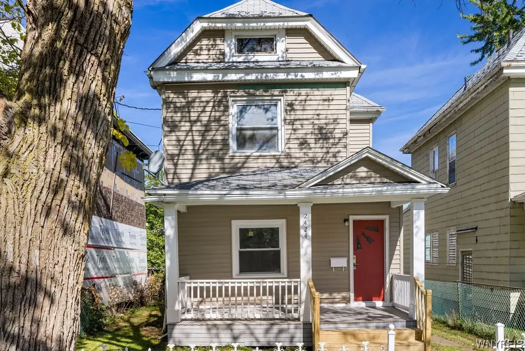 2424 Cudaback Avenue, Niagara Falls, NY 14303 - #1