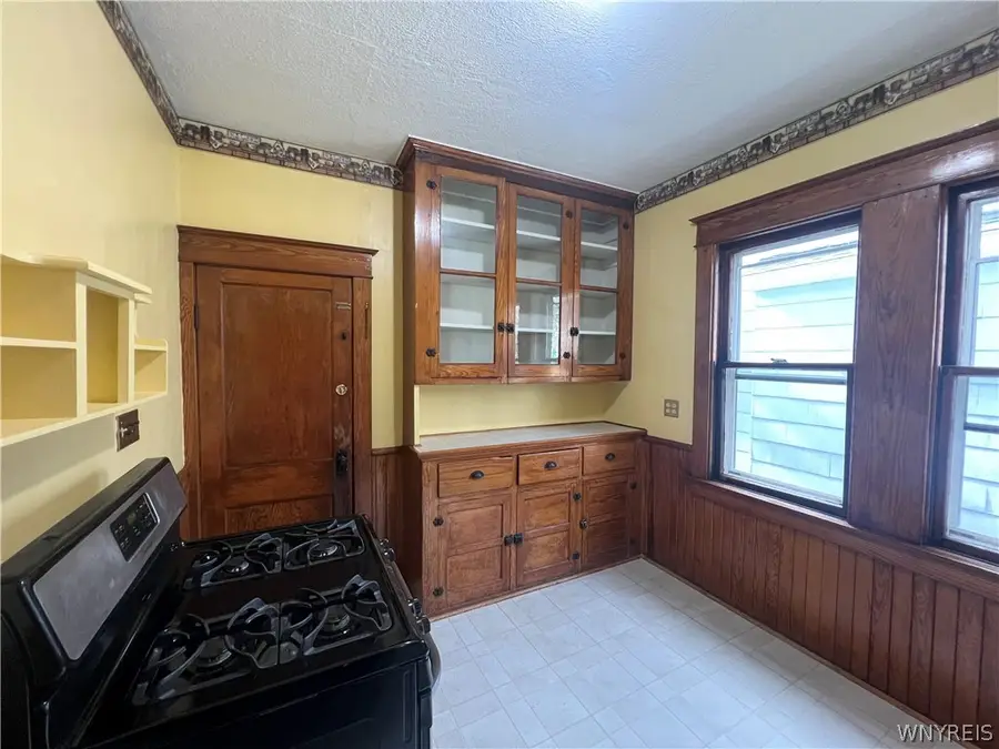 22 Edgewood Avenue, Buffalo, NY 14220 - #3