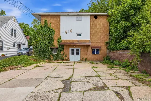 616 Chestnut Avenue, Niagara Falls, NY 14305