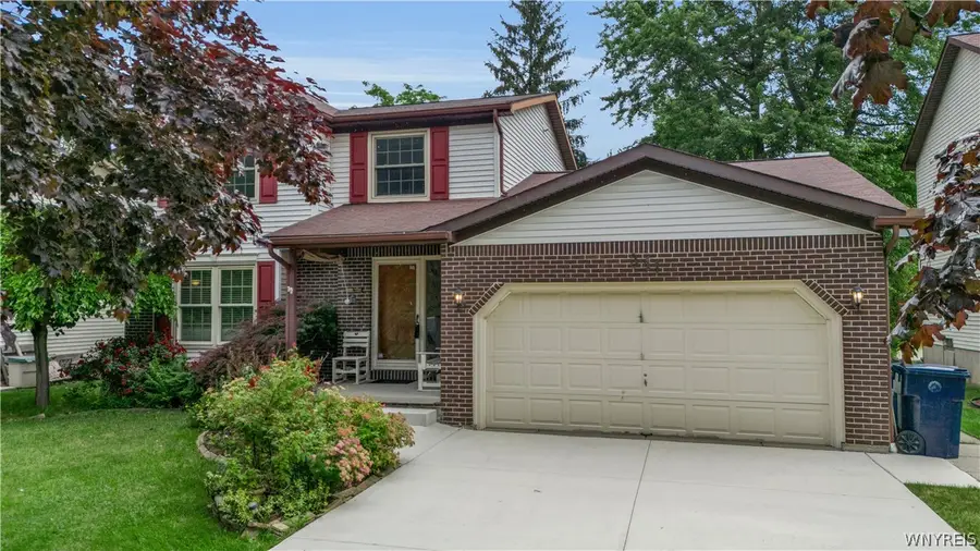 341 Rambling Road, East Amherst, NY 14051 - #2