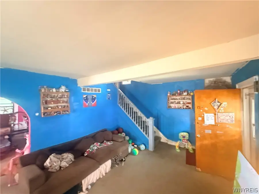 15 Crescent Place, Buffalo, NY 14218 - #2