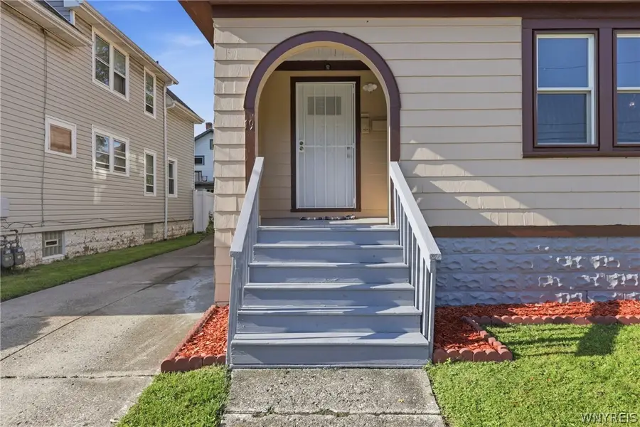 19 Martha Avenue, Buffalo, NY 14215 - #3