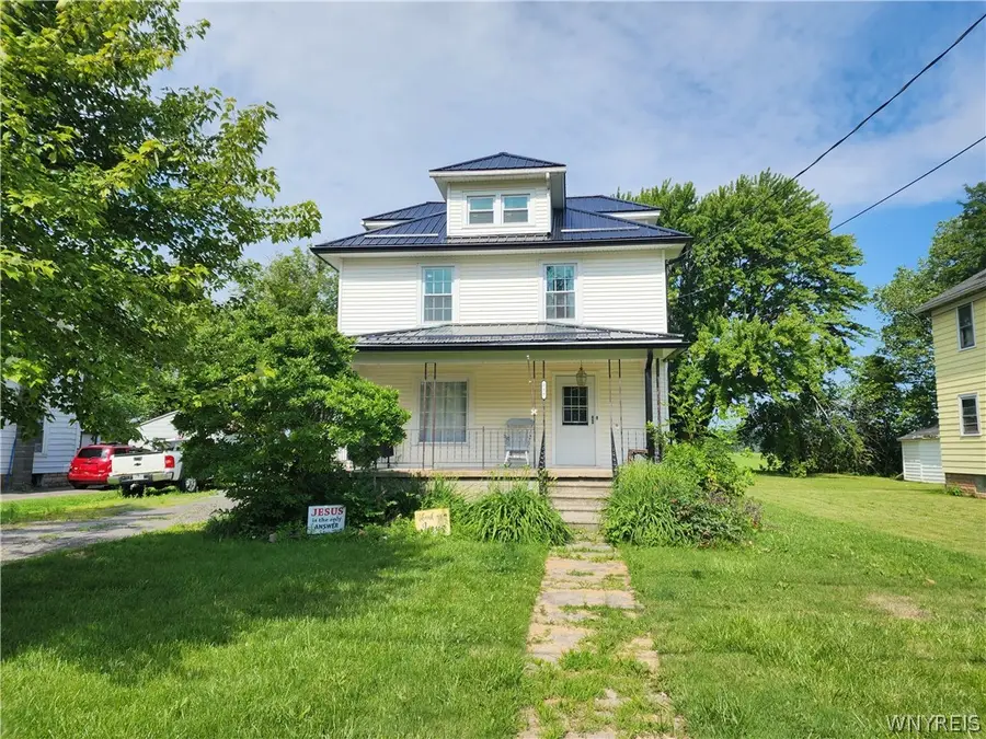 257 N Main Street, Lyndonville, NY 14098 - #2