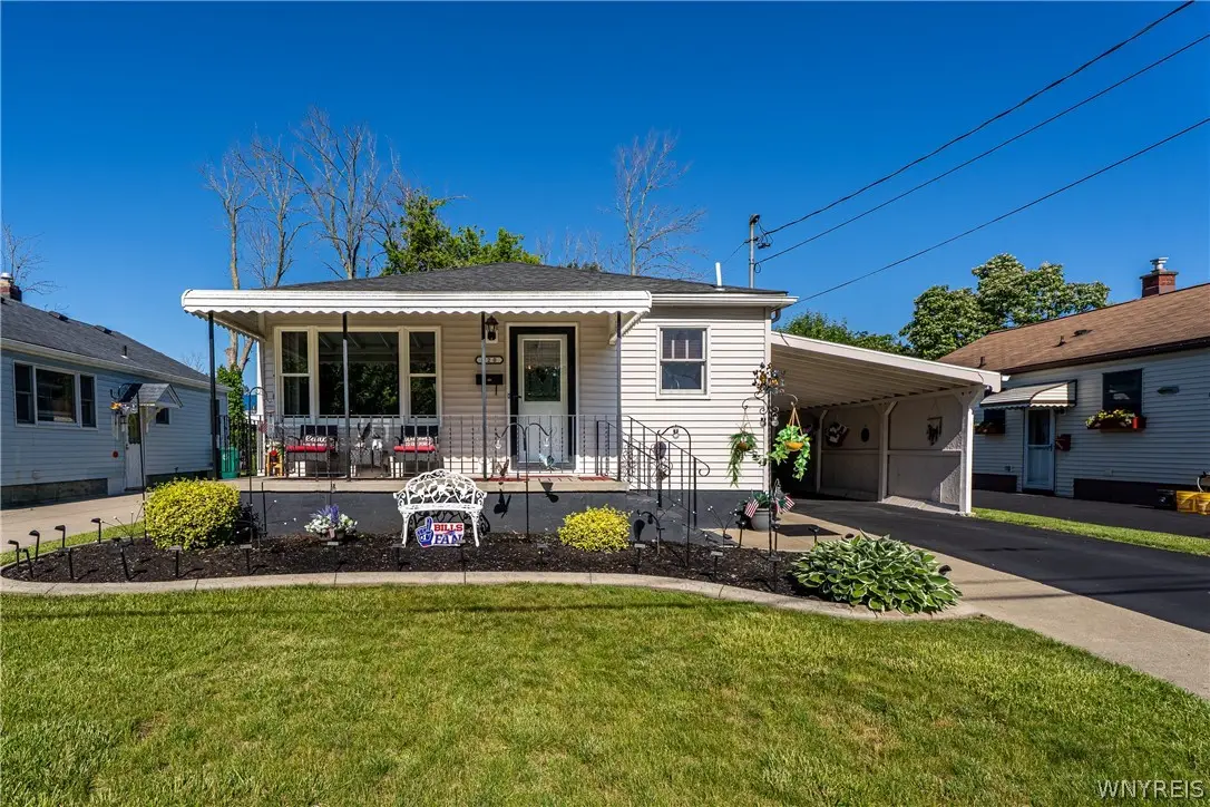 820 93rd Street, Niagara Falls, NY 14304 - #1