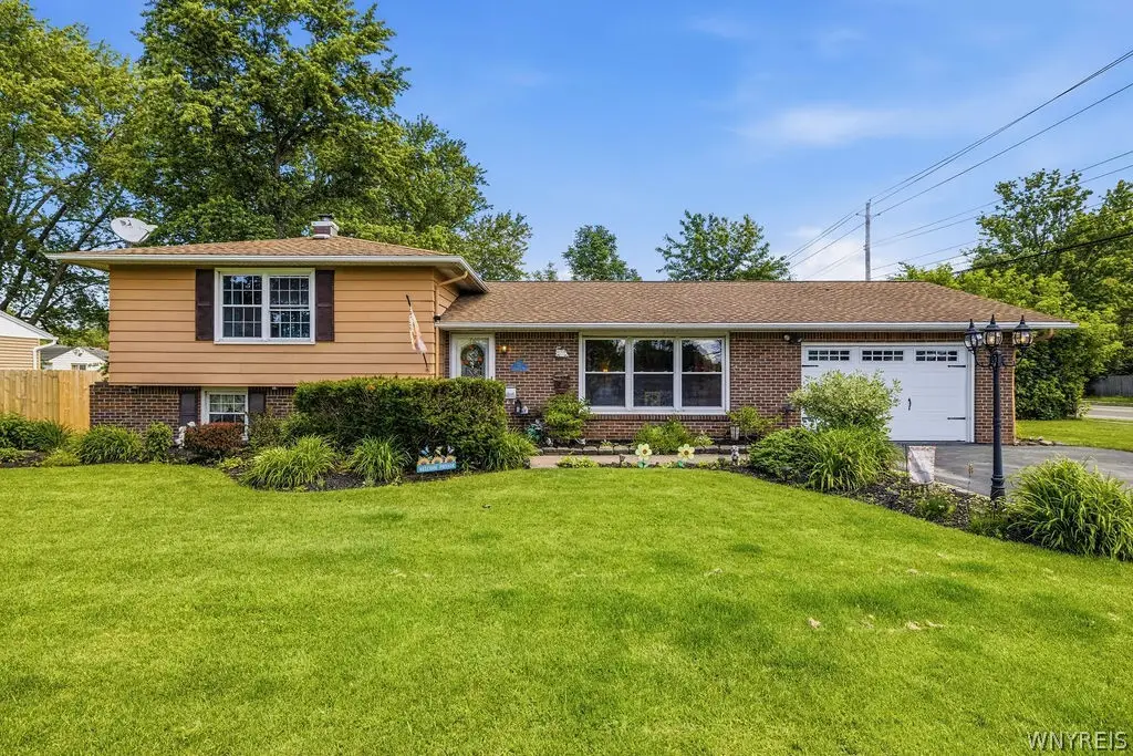 23 Eisenhower Drive, Lockport, NY 14094 - #1