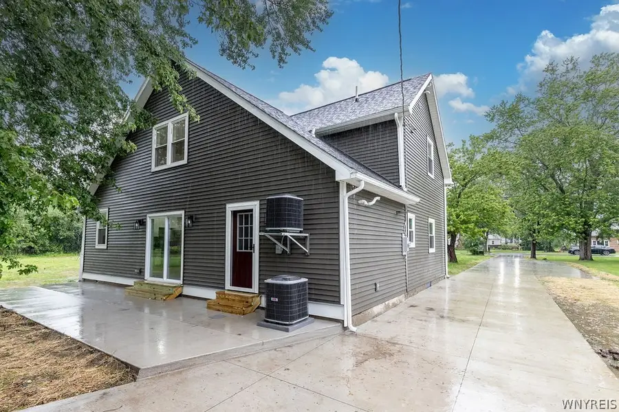 3046 Westwood Drive, Grand Island, NY 14072 - #3