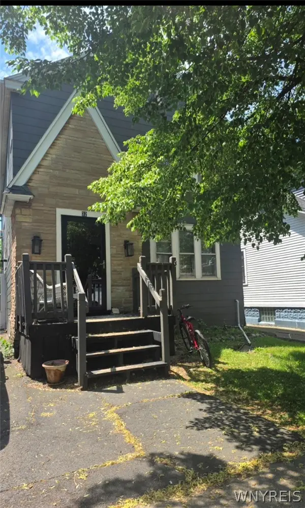 32 Lasalle Avenue, Buffalo, NY 14217