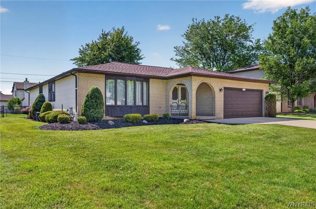 72 Carmelite Drive, Buffalo, NY 14224 - #1
