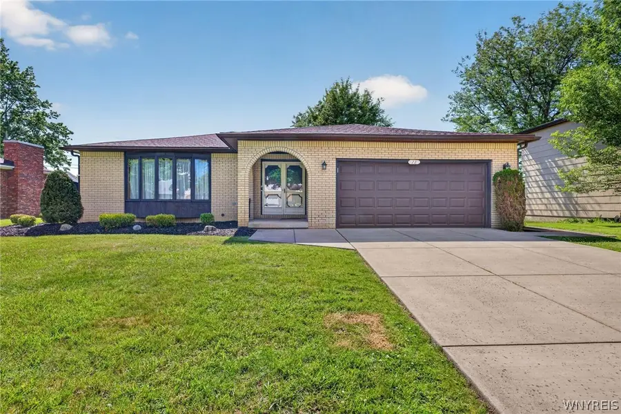 72 Carmelite Drive, Buffalo, NY 14224 - #2