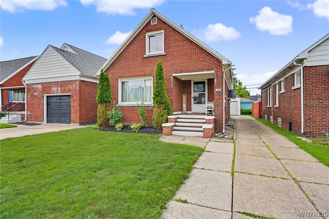 106 Palm Street, Buffalo, NY 14218 - #1