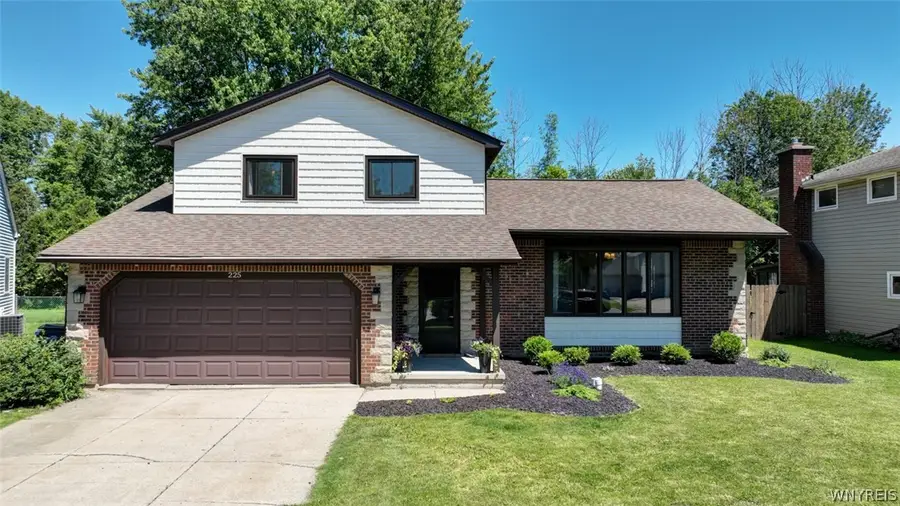 225 Rockdale Drive, Amherst, NY 14228 - #2