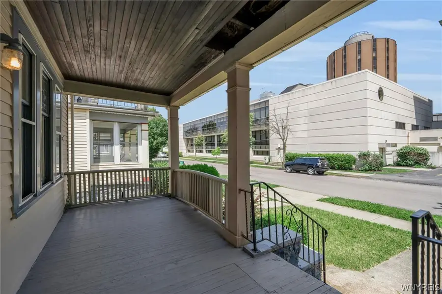 31 Hughes Avenue, Buffalo, NY 14208 - #3