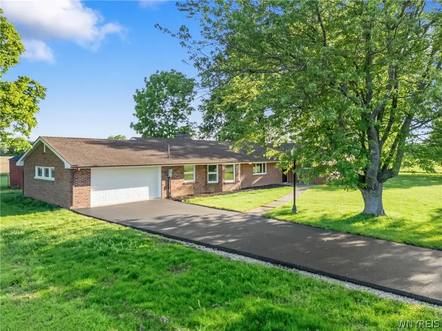 1918 Lake Road, Youngstown, NY 14174 - #2