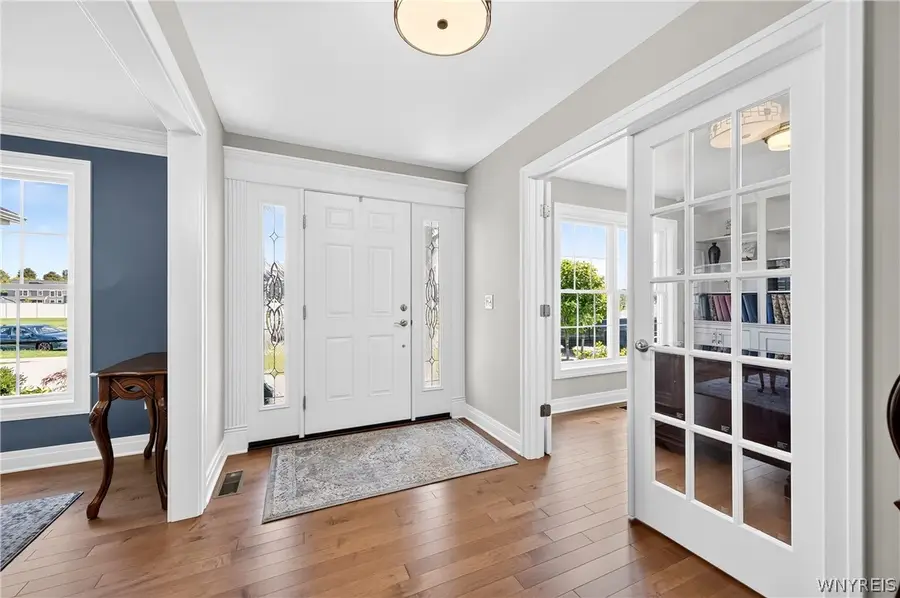 54 Hidden Meadow Xing, Lancaster, NY 14086 - #3